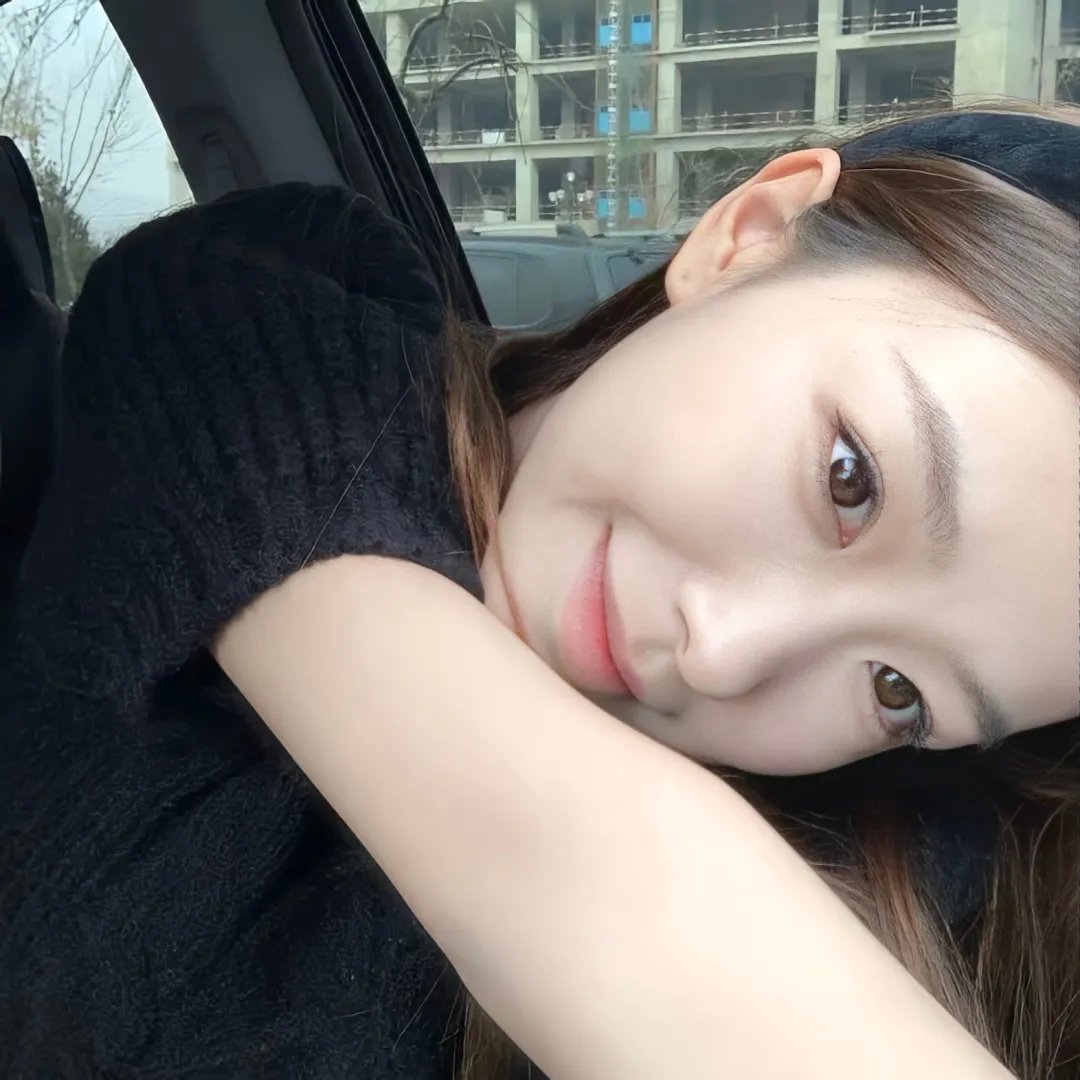 比基尼怪女 海报
